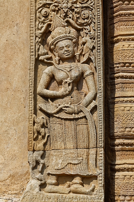 Prasat Sikhoraphum-MAR15-025